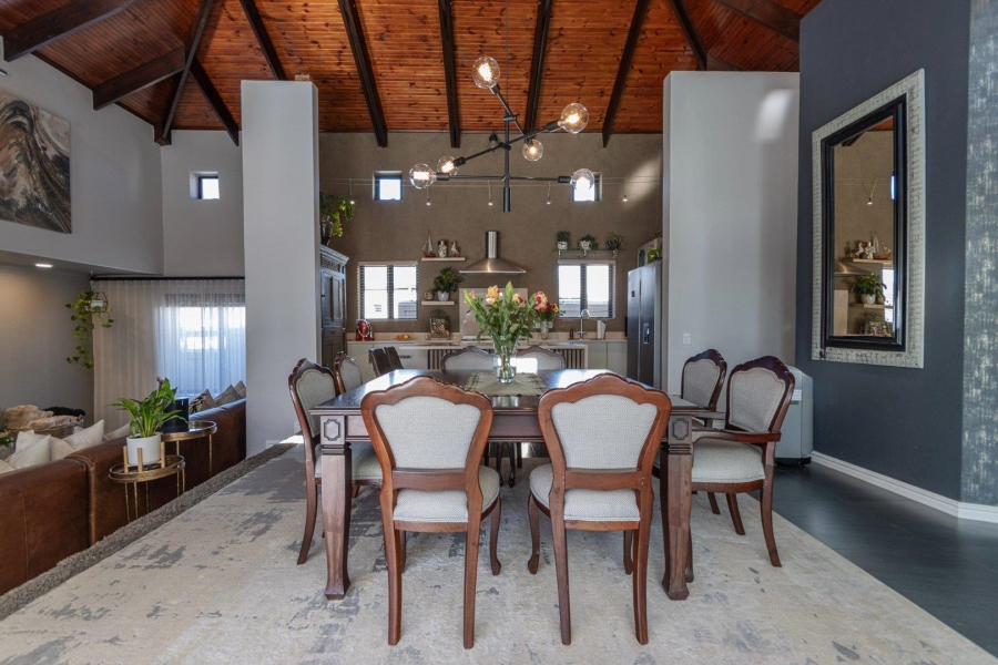 4 Bedroom Property for Sale in Atlantic Beach Golf Estate Western Cape